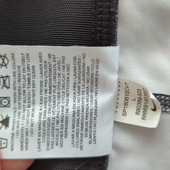 Nike Dri-Fit Workout Capri Pants LARGE Black Multi - Picture 5 of 16